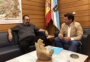 Eduardo Pahíno y Rodríguez Miranda, durante la reunión en Santiago. Eduardo Pahíno y Rodríguez Miranda, durante la reunión en Santiago.