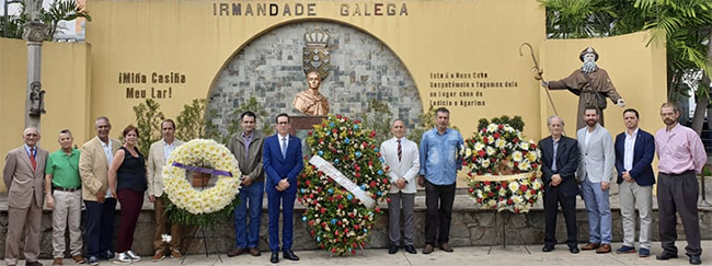 Directivos de la HGV, miembros de la Cámara de Representantes e Integrantes de la Galaica y el Grupo Unión rinden tributo al Libertador. Directivos de la HGV, miembros de la Cámara de Representantes e Integrantes de la Galaica y el Grupo Unión rinden tributo al Libertador.
