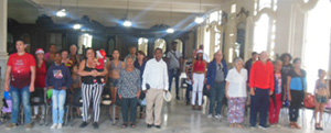 Cuba-Orensanos.Cantando los himnos