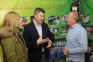 Ovidio Rodeiro, durante la visita a las instalaciones de la empresa Galuppo Sport Clothes. Ovidio Rodeiro, durante la visita a las instalaciones de la empresa Galuppo Sport Clothes.