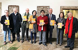 Un momento de la presentación de libro 'La letteratura galega'. Un momento de la presentación de libro 'La letteratura galega'.