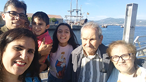 Mónica Jameiro, con su familia