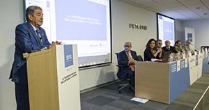 Un momento de la intervención de Revilla, durante las jornadas con empresarios y abogados de México y Cantabria. Un momento de la intervención de Revilla, durante las jornadas con empresarios y abogados de México y Cantabria.