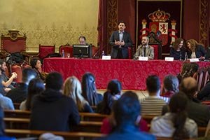 9,30 h.- O secretario xeral da Emigración, Antonio Rodríguez Miranda, inaugurará as Xornadas BEME Emprego para os preto de 150 beneficiarios das Bolsas Excelencia Mocidade Exterior e as bolsas de retorno para o Ciclo Superior de FP e anunciará a nova convocatoria das BEME 2019/2020. No Paraninfo da Facultade de Filosofía da USC (praza de Mazarelos, s/n).
foto xoán crespo
25/02/2019
