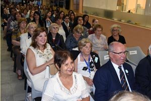 El acto reunió a mucho público, que llenó el hall central de la sede de la entidad. El acto reunió a mucho público, que llenó el hall central de la sede de la entidad.