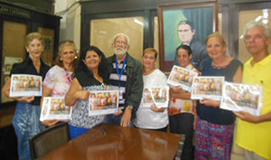 Grupo de alumnos participantes en el curso de lengua y cultura gallega. Grupo de alumnos participantes en el curso de lengua y cultura gallega.