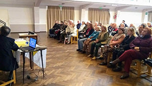 Ernesto Ordoñez presenta en el Centro Asturiano de Mar del Plata el proyecto del Crucero a España de la Federación. Ernesto Ordoñez presenta en el Centro Asturiano de Mar del Plata el proyecto del Crucero a España de la Federación.
