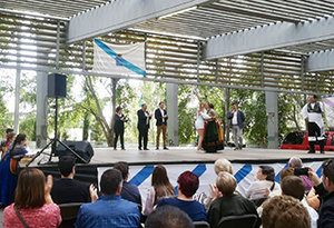 Un momento de la celebración del Día das Letras Galegas en la Irmandade Galega de Rubí. Un momento de la celebración del Día das Letras Galegas en la Irmandade Galega de Rubí.