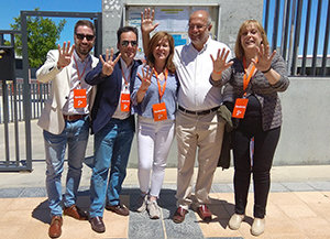 16.Igea con apoderados