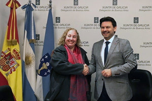 Antonio Rodríguez Miranda y la presidenta del Centro Gallego de Mar del Plata, María Fernanda Vidal, tras la firma del convenio. Antonio Rodríguez Miranda y la presidenta del Centro Gallego de Mar del Plata, María Fernanda Vidal, tras la firma del convenio.
