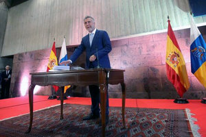 Toma posesión Angel Torres