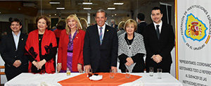 El president de la FIEU, Jorge Torres, junto con otros directivos y socios. El president de la FIEU, Jorge Torres, junto con otros directivos y socios.