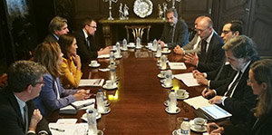 Reyes Maroto, durante la reunión en la Cámara de Comercio de España en Reino Unido. Reyes Maroto, durante la reunión en la Cámara de Comercio de España en Reino Unido.