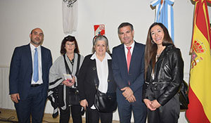 consejero_educacion_casa_espaa_24_9_9