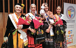 Las candidatas en la previa.