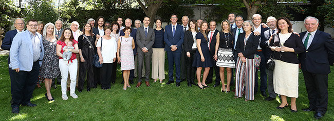 El vicepresidente, Juan Antonio Marín, y el embajador de España, Enrique Ojeda, con la colectividad y empresarios andaluces en Chile.