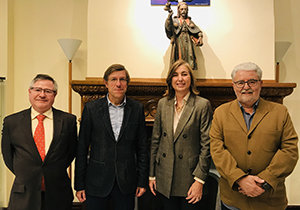 Ramón Jiménez, Jacques Chauty, Ana Laborde y Jorge Martínez, durante el Seminario. Ramón Jiménez, Jacques Chauty, Ana Laborde y Jorge Martínez, durante el Seminario.