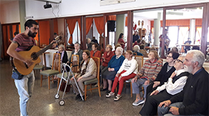Un momento de la celebración del 15º aniversario del Hogar de Día del Centro Gallego de Mar del Plata. Un momento de la celebración del 15º aniversario del Hogar de Día del Centro Gallego de Mar del Plata.