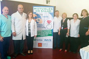 Médicos y personal de la institución participaron en la jornada. Médicos y personal de la institución participaron en la jornada.