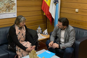 María Jesús Rodríguez García y Antonio Rodríguez Miranda, durante el encuentro que mantuvieron. María Jesús Rodríguez García y Antonio Rodríguez Miranda, durante el encuentro que mantuvieron.