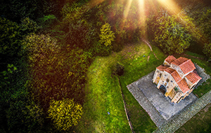 Fotografía 'Prerrománico desde el Aire', ganadora del primer premio. Fotografía 'Prerrománico desde el Aire', ganadora del primer premio.