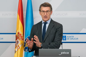 O titular do Goberno galego, Alberto Núñez Feijóo, durante a rolda de prensa posterior á reunión semanal do Consello da Xunta. San Caetano, Santiago de Compostela, 17/04/20.