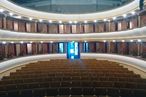 El teatro de la Sociedad también quedó remozado.