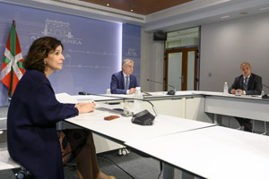 Iñigo Urkullu, durante la videoconferencia con los responsables de las Euskal Etxeak.