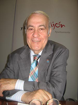 Jose Luis Casas.