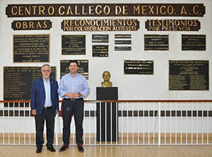 Florencio Gulía y Rodríguez Miranda, durante la visita de este último al Centro Gallego de México.