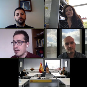 Algunos de los participantes en el encuentro virtual con el ministro Pedro Duque.