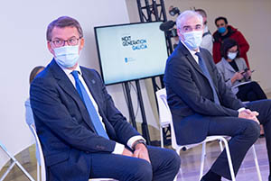 O titular do Goberno galego, Alberto Núñez Feijóo, acompañado do vicepresidente segundo e conselleiro de Economía, Empresa e Innovación, Francisco Conde, preside a reunión constitutiva da comisión Galicia, Next Generation EU. Edificio CINC - Cidade da Cultura, Santiago de Compostela, 13/10/20.