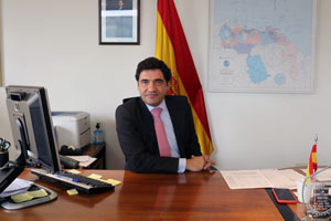 VICENTE CACHO L‡PEZ DE LA CALZADA PORT