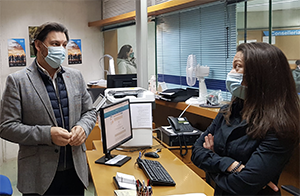 Rodríguez Miranda, durante una visita a la Oficina de Retorno de Lugo.