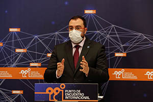 Presidente Principado inauguracion punto de encuentro Asturex 4