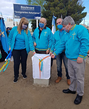 asturianos_comodoro_placa_boulevard_18_9