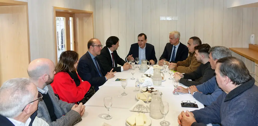 Reunión en Lalin 1