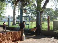  Los socios est&aacute;n trabajando para mejorar las instalaciones del Club Deportivo.