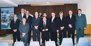  Foto de familia de la nueva directiva del Hospital Espa&ntilde;ol.