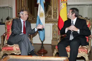 Pérez Touriño y Julio Cobos, durante su encuentro.