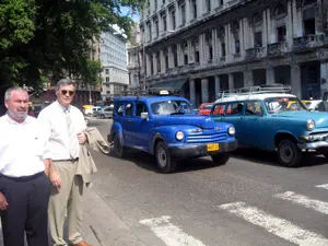 El viceconsejero Valentín Ruíz, durante la visita a La Habana Vieja, en noviembre del pasado año.