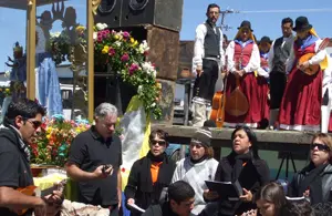 ‘Brisas del Teide’ y ‘la Octava Isla’, durante su actuación.