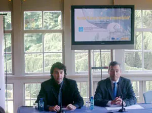 Fernández Mato inauguró la jornada.