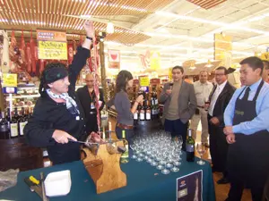 Florencio Sanchidrián entretuvo al público con mucha simpatía y explicaciones interesantes.