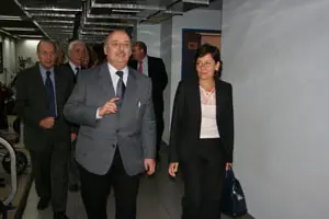 El presidente del Centro Galicia mostró las instalaciones a la conselleira.