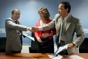 La viceconsejera de Economía, Begoña Hérnández, presenta el Programa de Crecimiento Exterior.