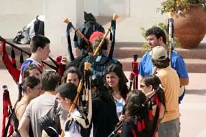 El nuevo Plan dedica una especial atención a los más jóvenes.