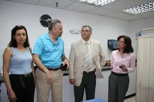 Ruiz con lal directora sanitaria, el gerente y la secretaria general de la FES