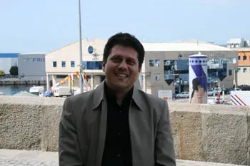 Santiago Coelho, presidente de ‘Caballeros de Santiago’, en las inmediaciones de la sede de ‘Galicia en el Mundo’.
