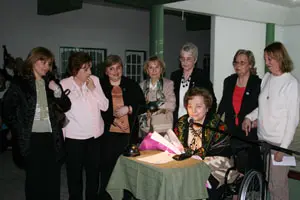 María Alba Álvarez, acompañada por otras ex integrantes del conjunto
